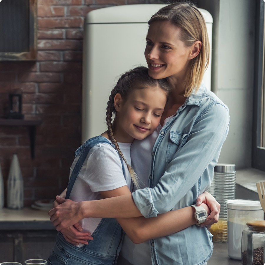 mom-and-daughter-2021-08-29-16-42-24-utc mom-and-daughter-2021-08-29-16-42-24-utc
